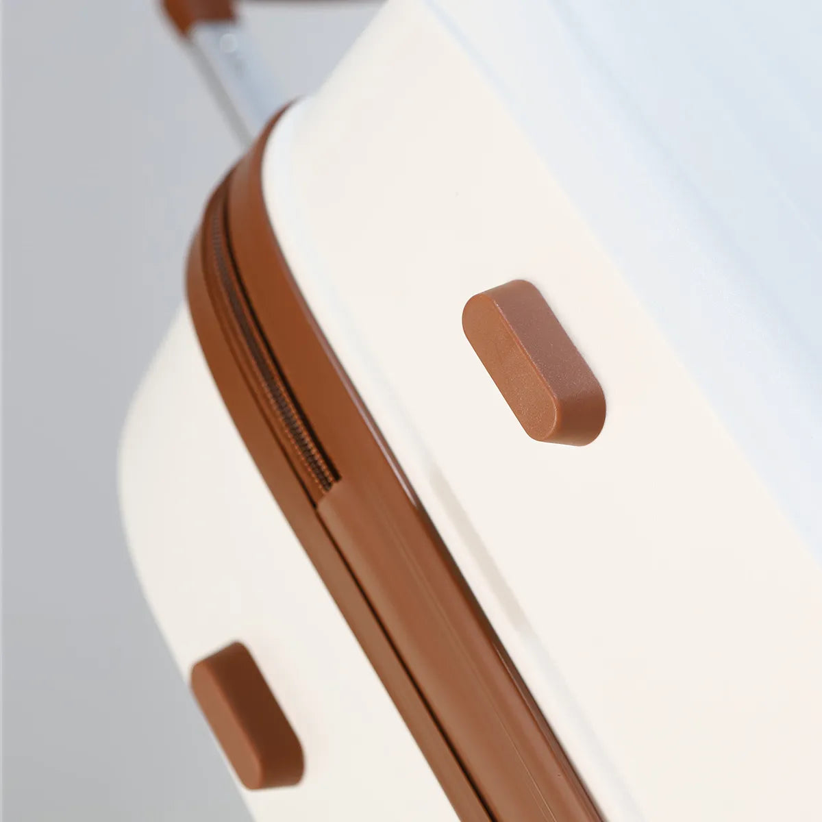 NEWCOM white pp luggage 3 set