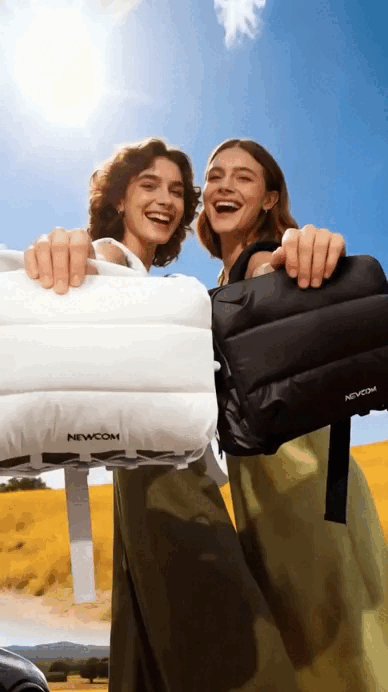 NEWCOM Shoulder bag
