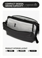 NEWCOM Shoulder bag